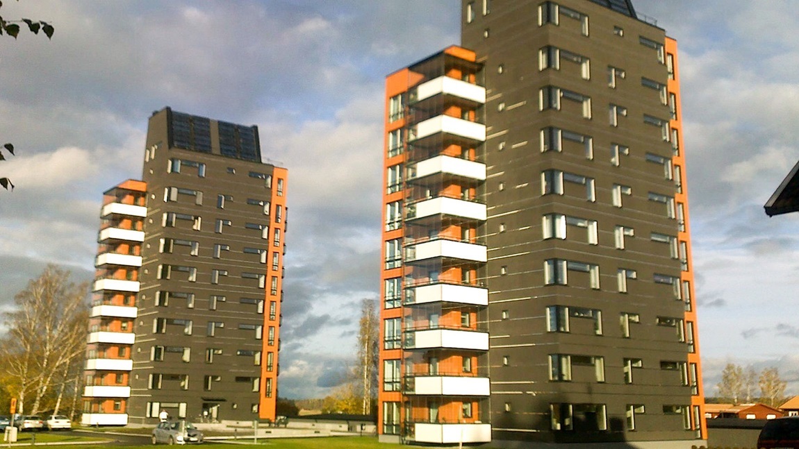 De 44 lägenheterna i det nybyggda byggnadskomplex i Kumla i Sverige är alla målade med Flügger produkter.